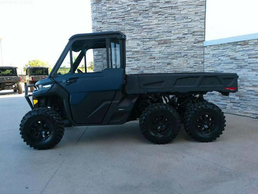 2026 Can-Am® Defender 6x6 Limited HD10
