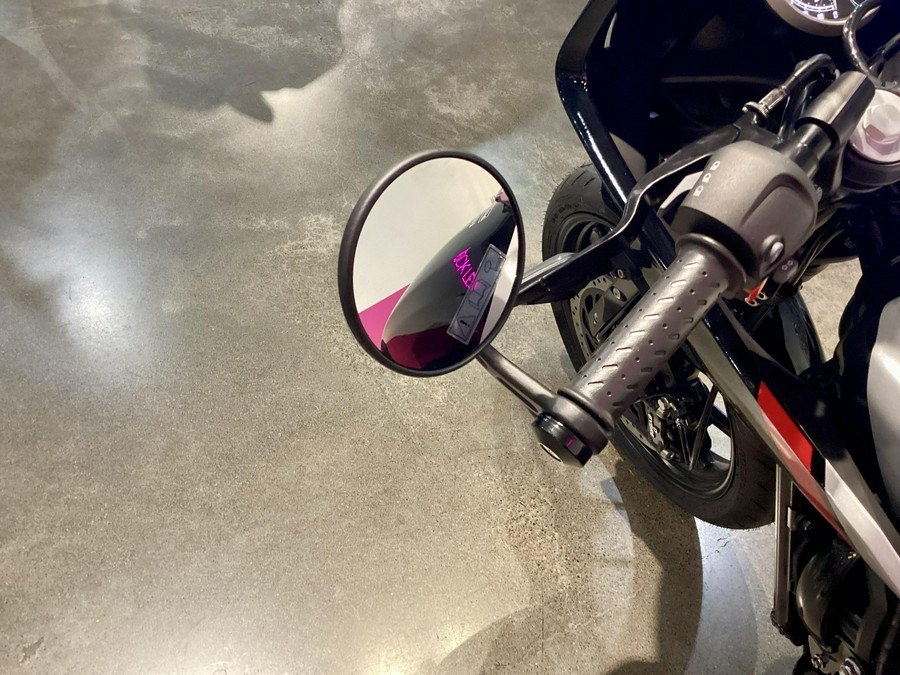 2026 Triumph Thruxton 400