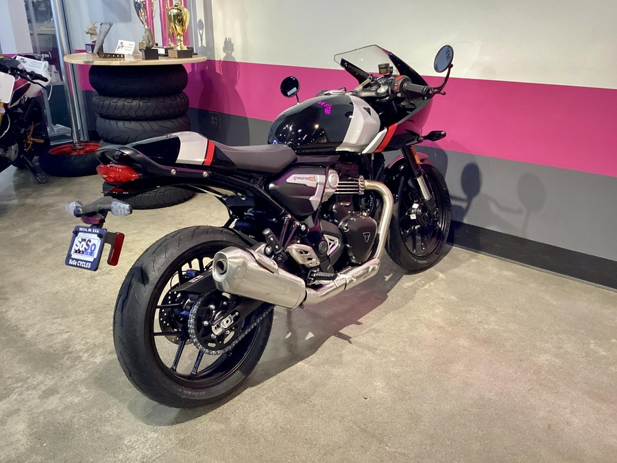 2026 Triumph Thruxton 400