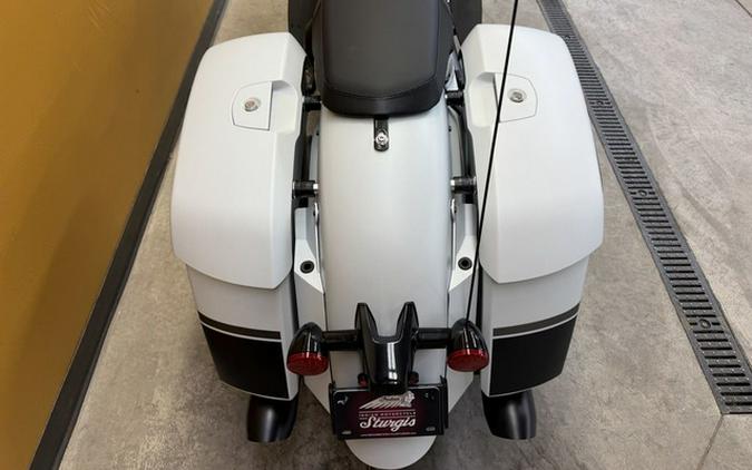 2024 Indian Chieftain Dark Horse Ghost White Metallic Smoke