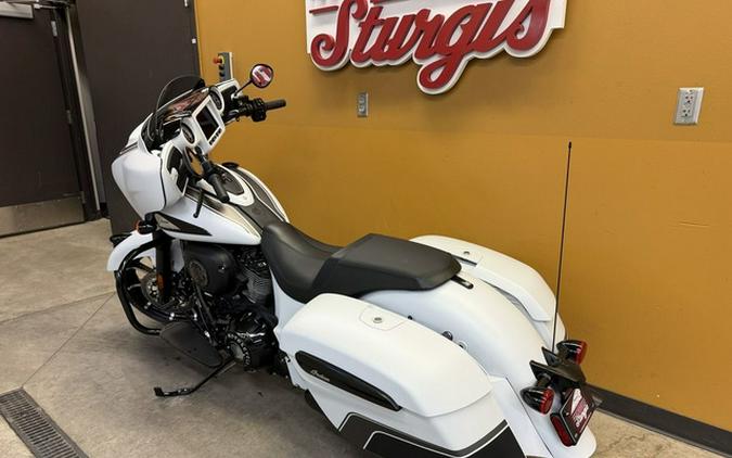 2024 Indian Chieftain Dark Horse Ghost White Metallic Smoke