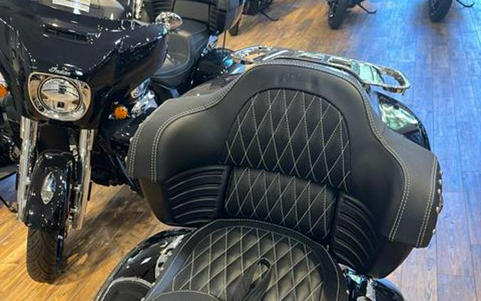 2024 Indian Motorcycle Roadmaster® with PowerBand Audio Package