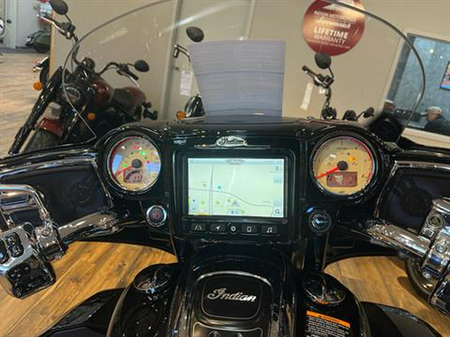 2024 Indian Motorcycle Roadmaster® with PowerBand Audio Package