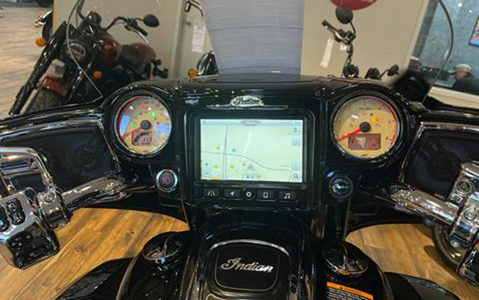 2024 Indian Motorcycle Roadmaster® with PowerBand Audio Package