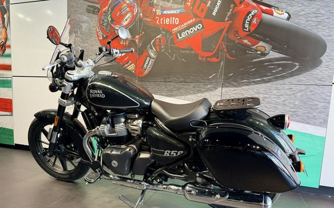 2024 Royal Enfield Super Meteor 650 Astral Green