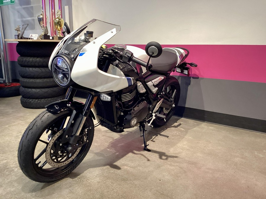 2026 Triumph Thruxton 400