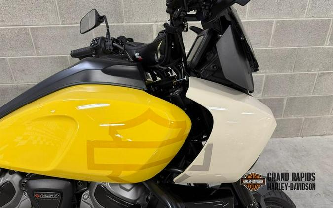 2022 Harley-Davidson® RA1250S - Pan America™ 1250 Special