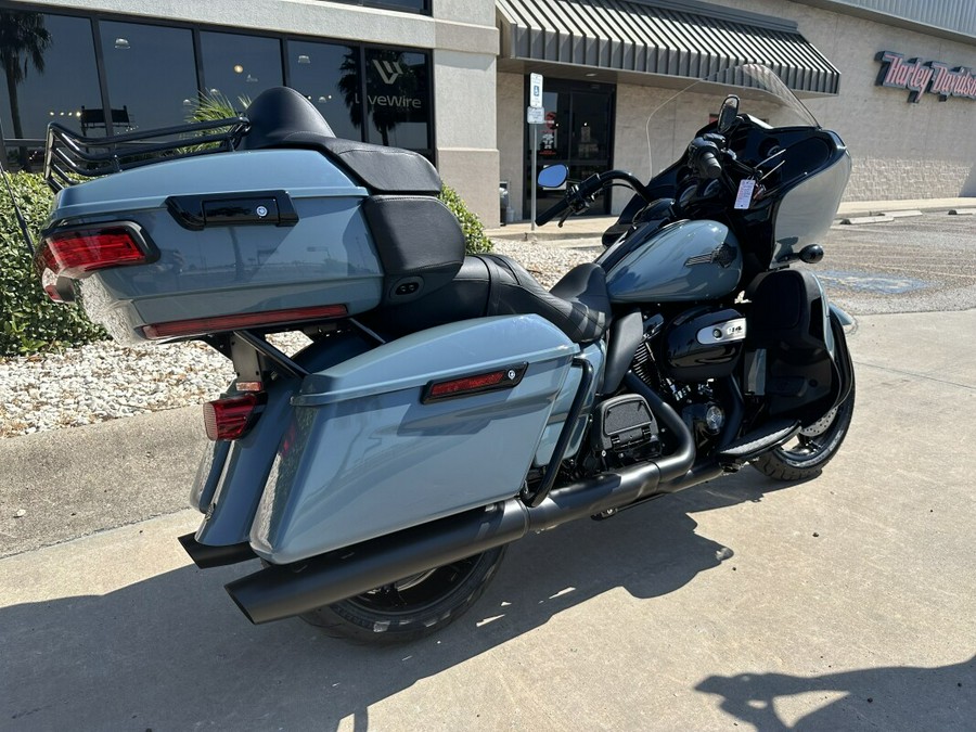 2024 Harley-Davidson Road Glide Limited Sharkskin Blue