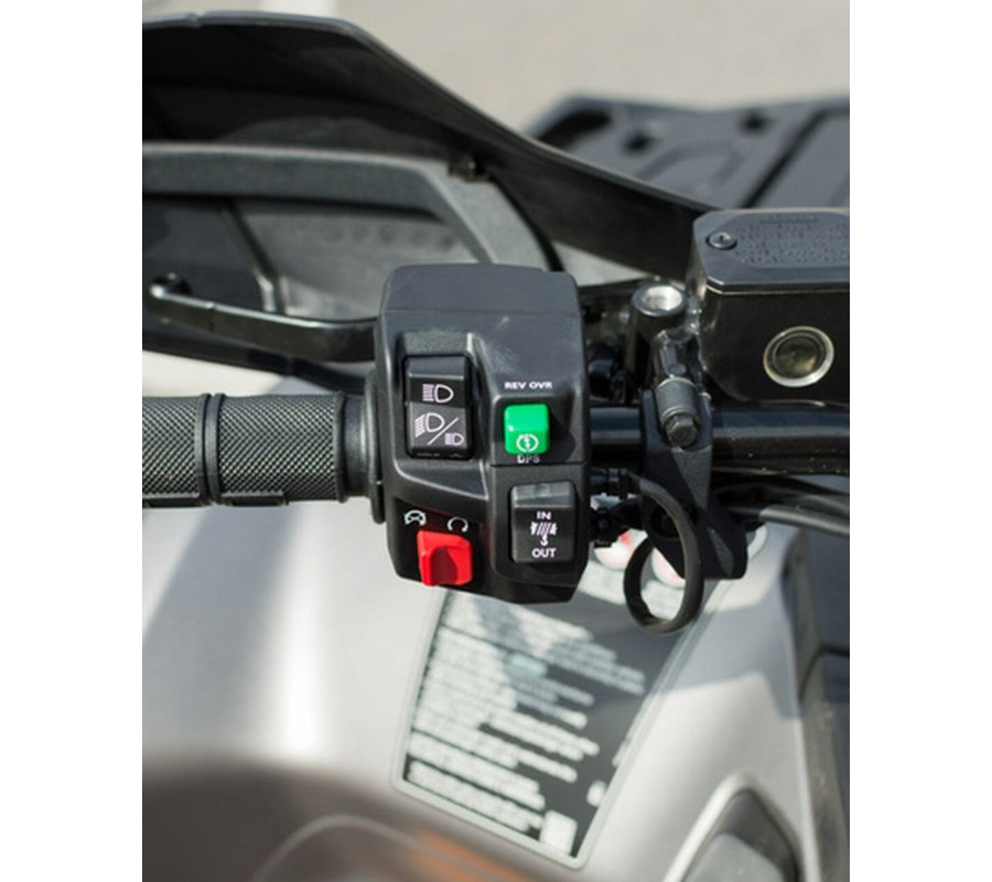 2025 Can-Am Outlander MAX XT 1000R