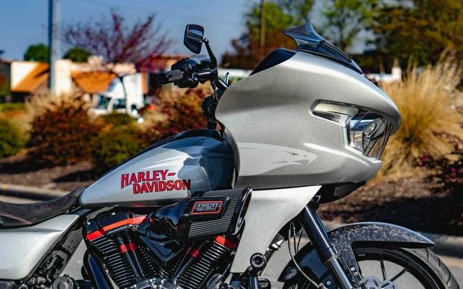 FLTRXSTSE 2025 CVO™ Road Glide™ ST