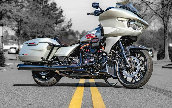 FLTRXSTSE 2025 CVO™ Road Glide™ ST