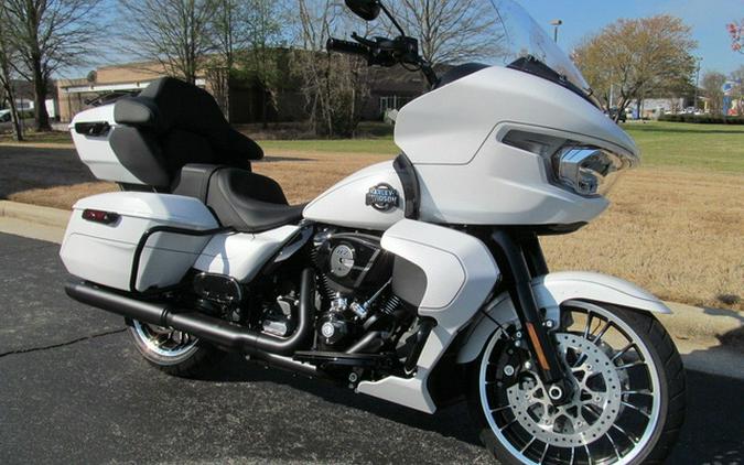 2026 Harley-Davidson FLTRXL - Road Glide Limited