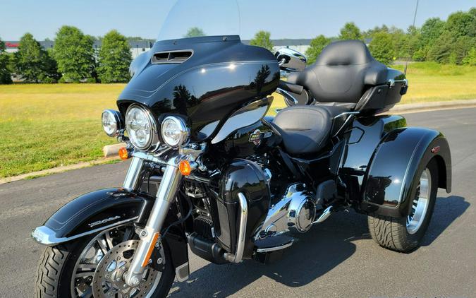 2024 Harley-Davidson® FLHTCUTG - Tri Glide® Ultra