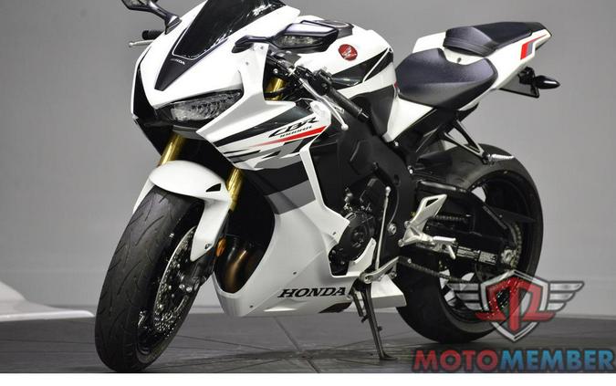 2025 Honda CBR1000RR