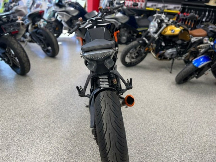 2019 KTM Super Duke 1290 R