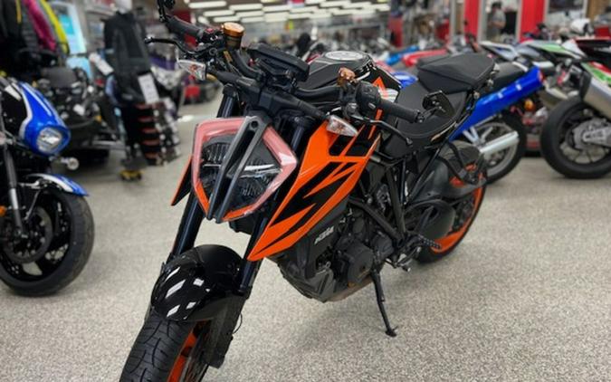 2019 KTM Super Duke 1290 R