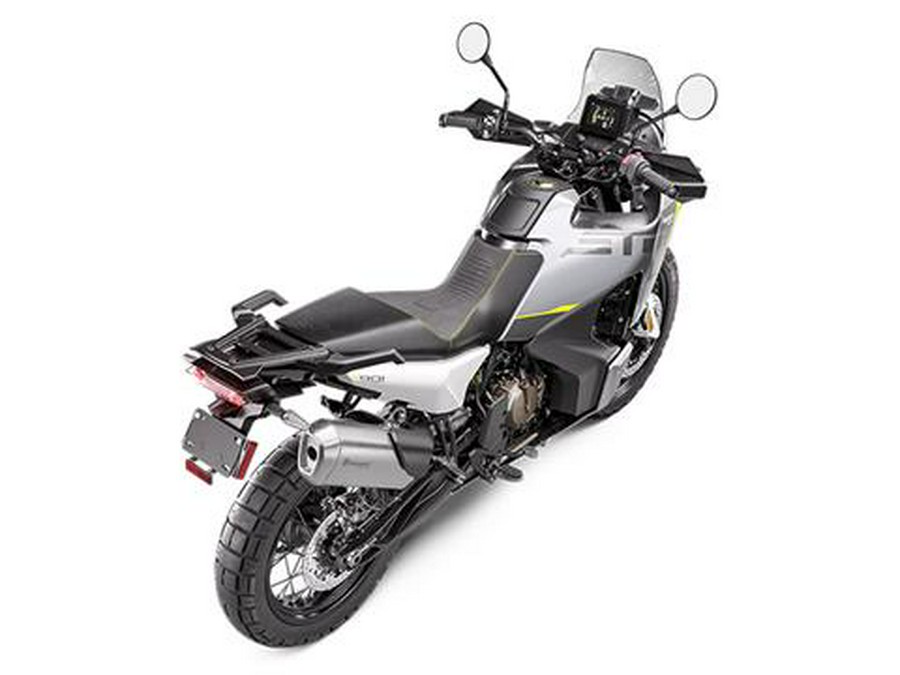 2024 Husqvarna Norden 901