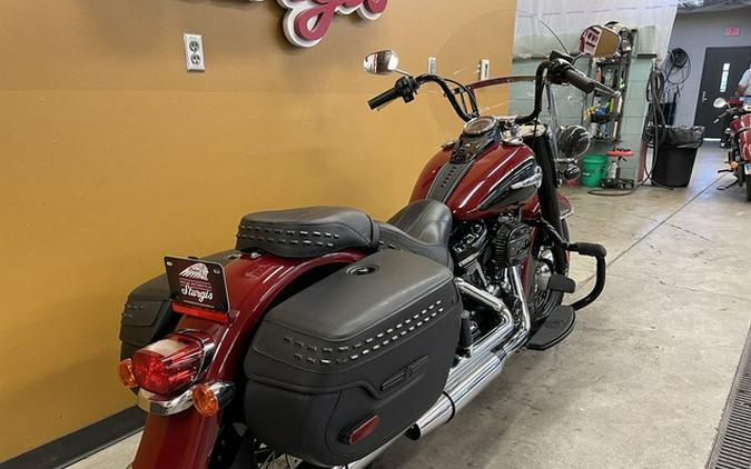 2020 Harley-Davidson FLHCS - Heritage Classic 114