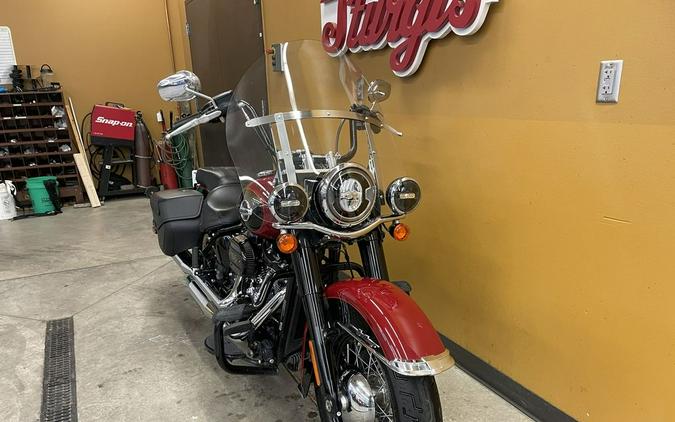 2020 Harley-Davidson® FLHCS - Heritage Classic 114