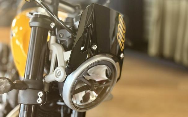 2027 Triumph Street Tracker 400