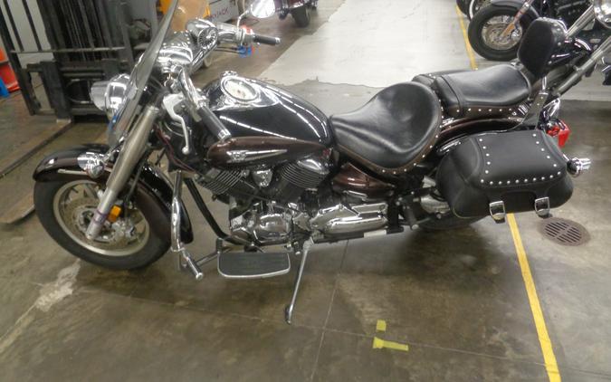 2004 Yamaha V Star 1100 Silverado®