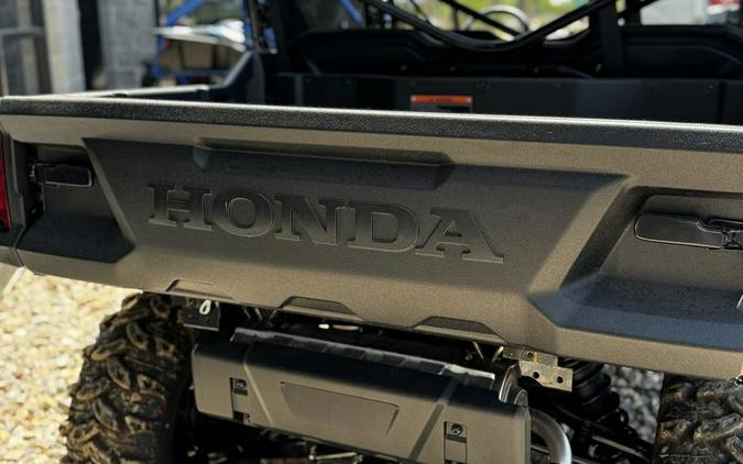 2024 Honda® Pioneer 1000-6 Deluxe Crew