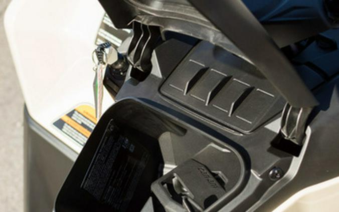 2026 Can-Am Outlander Pro XU HD7