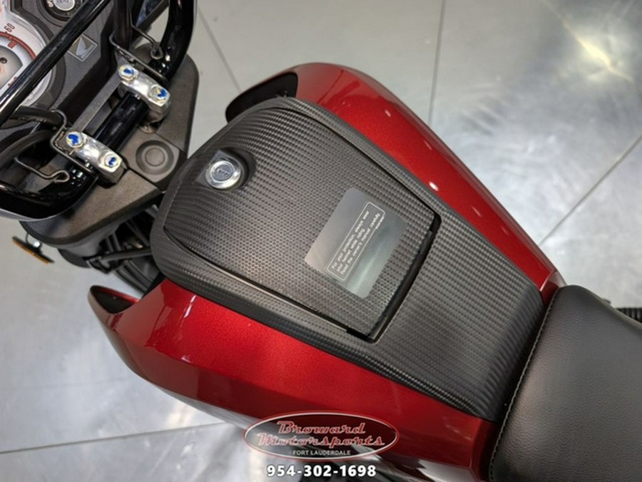 2025 Honda Navi Pearl Red