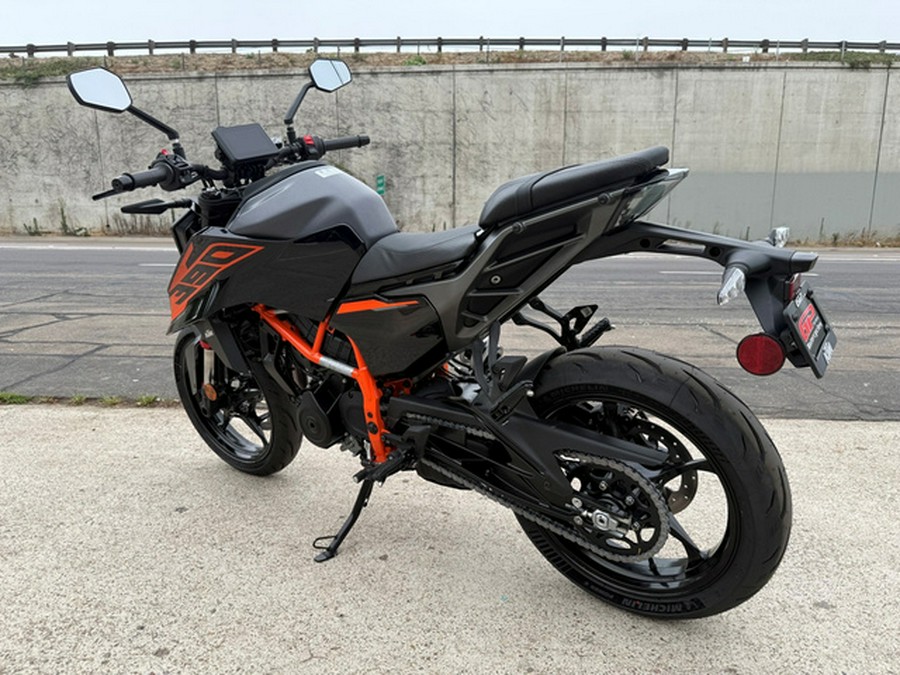 2026 KTM Duke 390