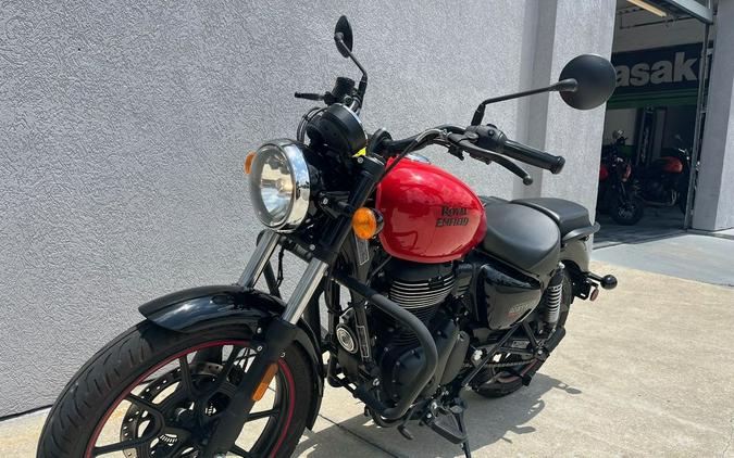 2021 Royal Enfield Meteor 350 Fireball Red