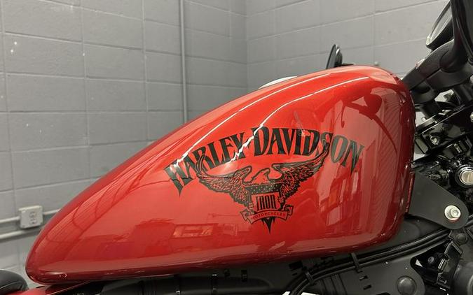 2018 Harley-Davidson® XL883N - Sportster® Iron 883™