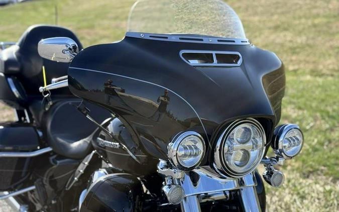 2015 Harley-Davidson® FLHTKL - Ultra Limited Low