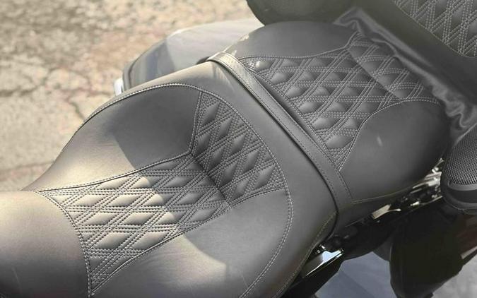 2015 Harley-Davidson® FLHTK - Ultra Limited