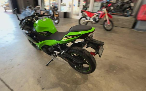 2020 Kawasaki NINJA 400 KRT ABS