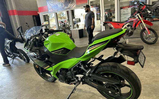2020 Kawasaki NINJA 400 KRT ABS