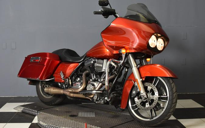 2013 Harley-Davidson Road Glide Custom Baja Orange/Stonewashed White Pearl