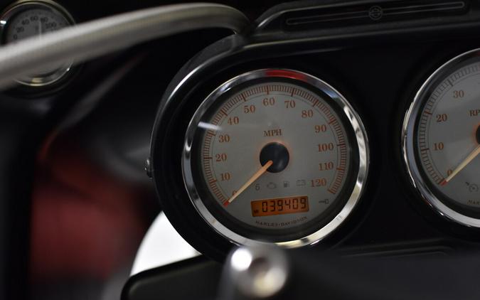 2013 Harley-Davidson Road Glide Custom Baja Orange/Stonewashed White Pearl