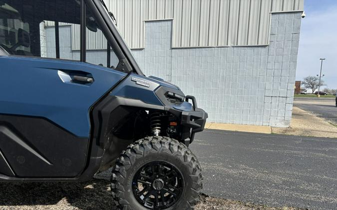 2026 Can-AM DEFENDER LTD HD11
