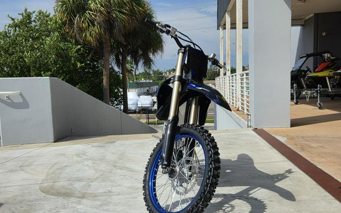 2027 Yamaha YZ450F Monster Energy Edition