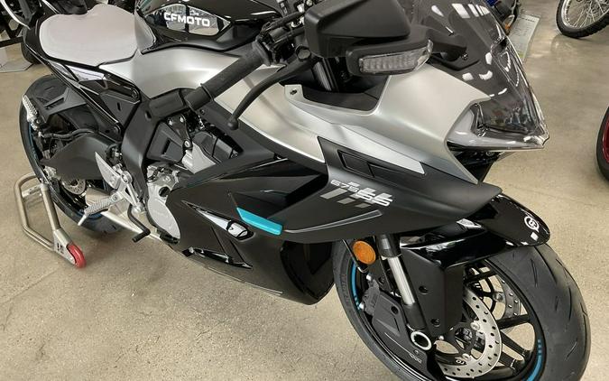 2025 CFMOTO 675SS