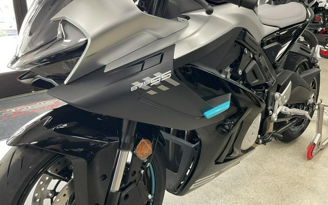 2025 CFMOTO 675SS