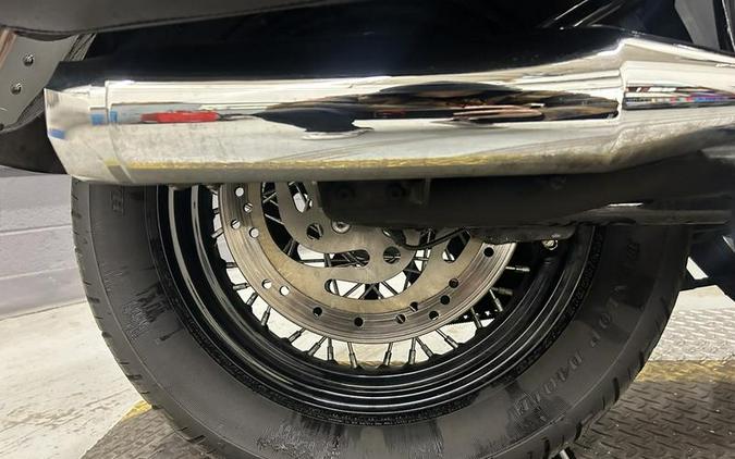 2019 Harley-Davidson® FLHCS - Heritage Classic 114