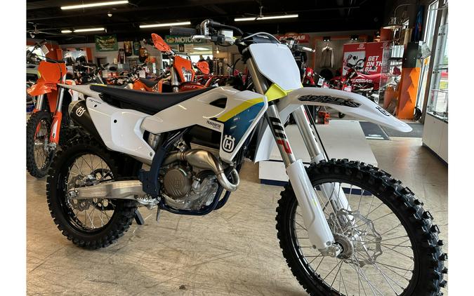 2025 Husqvarna Motorcycles FC 250