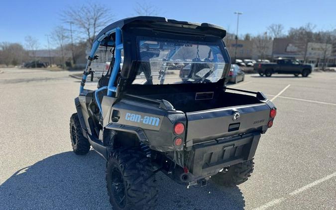 2020 Can-Am Commander XT 800R Carbon Black & Octane Blue