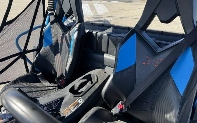 2020 Can-Am Commander XT 800R Carbon Black & Octane Blue