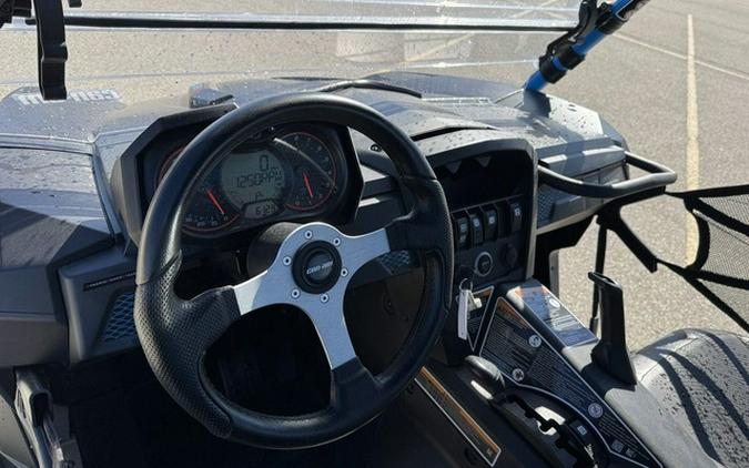 2020 Can-Am Commander XT 800R Carbon Black & Octane Blue