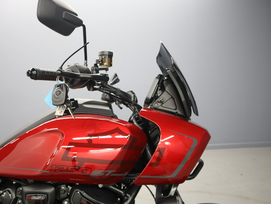 2025 Harley-Davidson Pan America 1250 ST