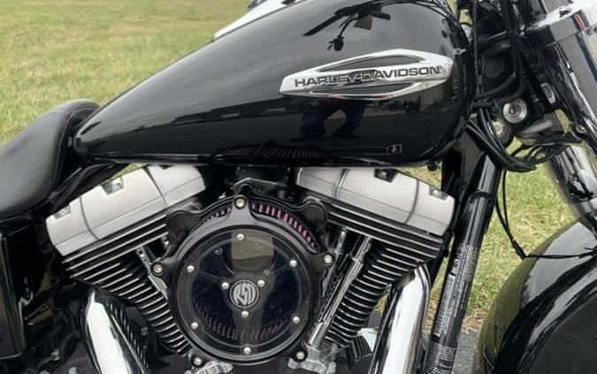 2013 Harley-Davidson® FLD - Dyna® Switchback™