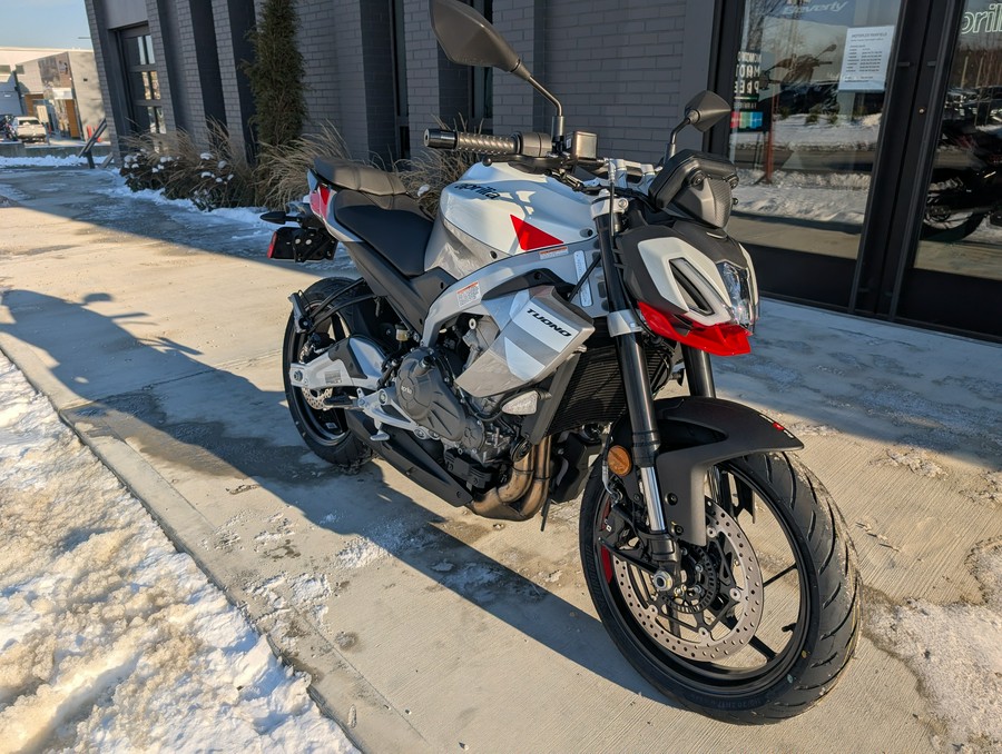 2026 Aprilia Tuono 457