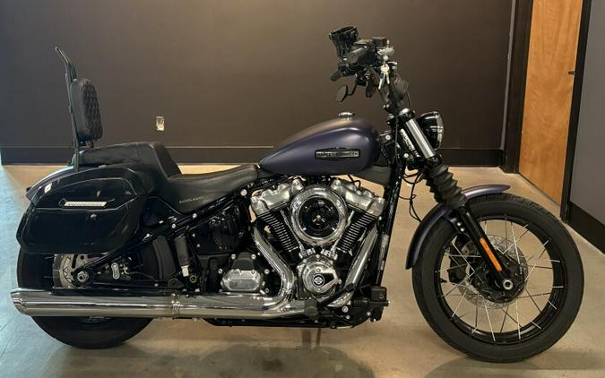 2025 Harley-Davidson® Street Bob® Purple Abyss Denim w/Cast Wheels